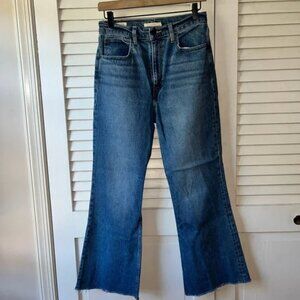 Levi's Premium High Rise Flare Women's Jeans size 28